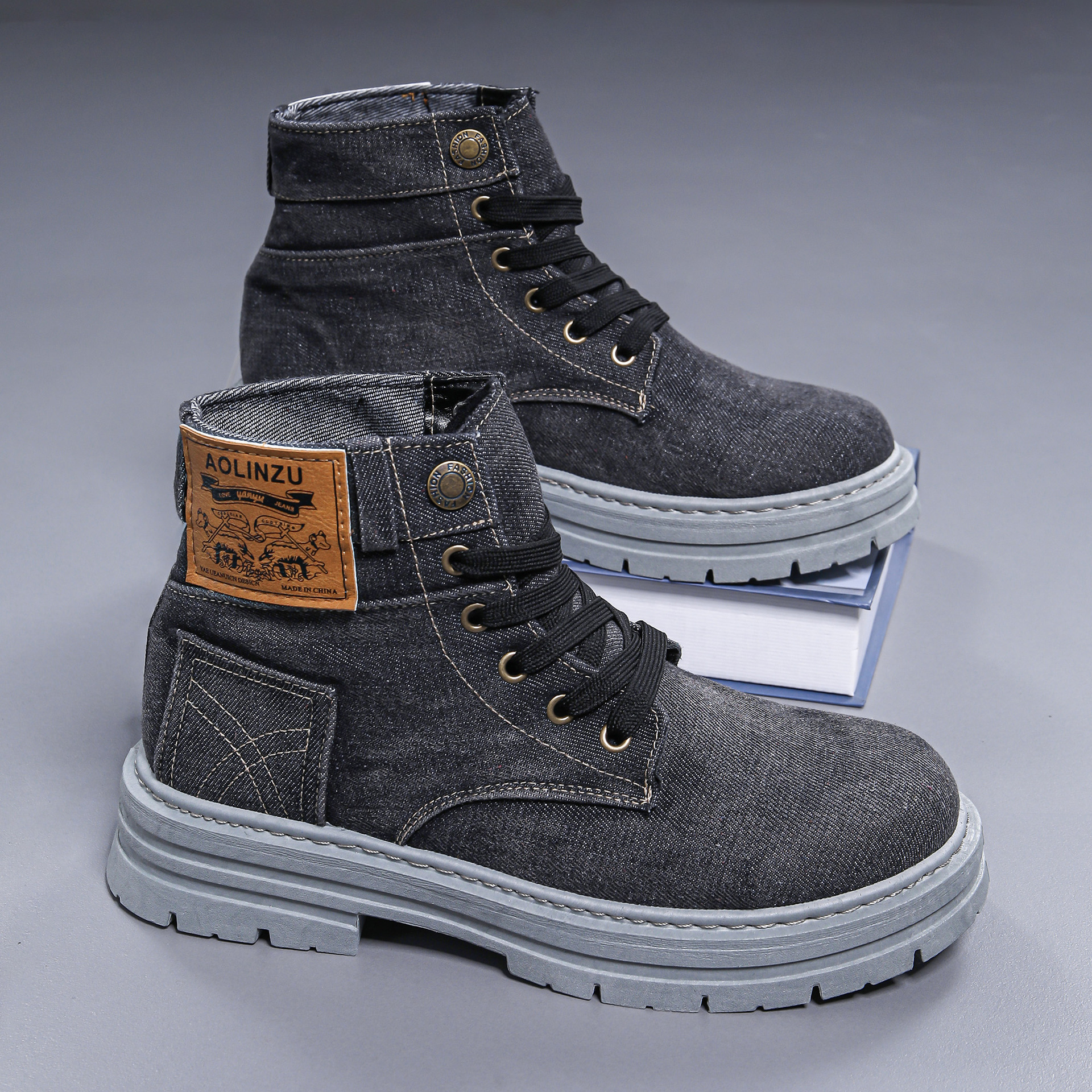 2025 New Men's Classic Sneaker - Men Shoes Vans review and price